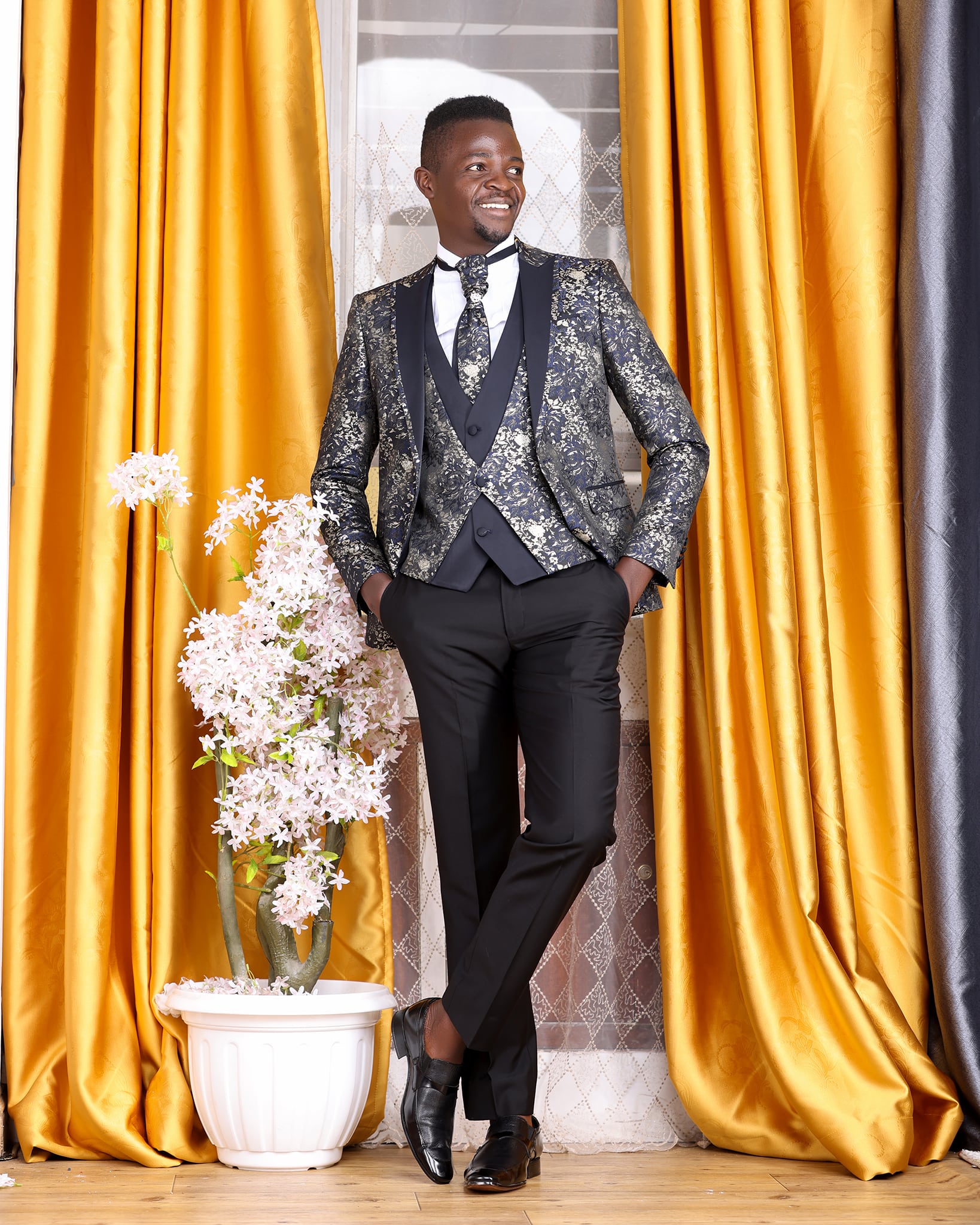 mens-suit-min.jpg